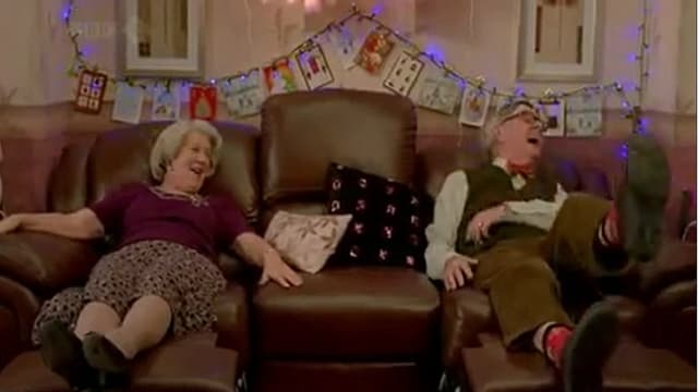 The Royle Family: The New Sofa