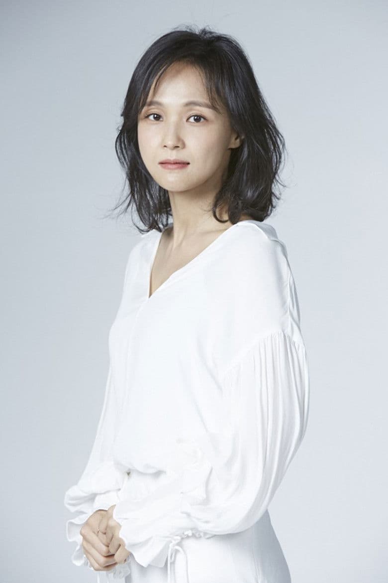 Im Yoon-bi