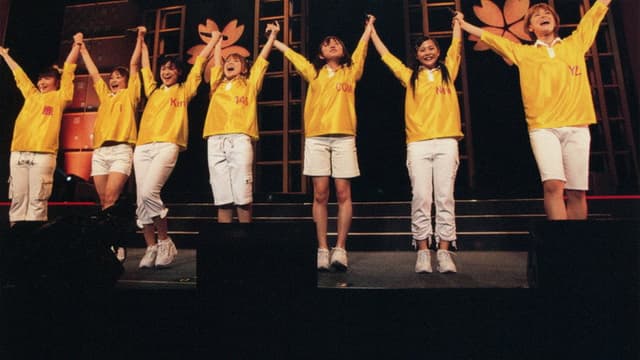 Morning Musume. 2004 Winter Sakura Gumi Hatsu Kouen ~Sakura Saku~