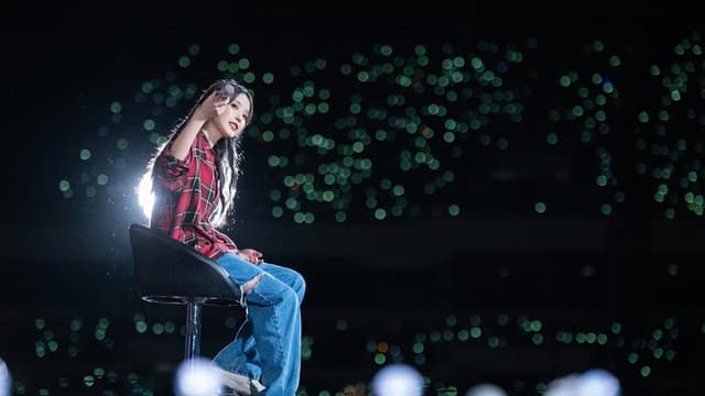 IU CONCERT [The Golden Hour : Under The Orange Sun]