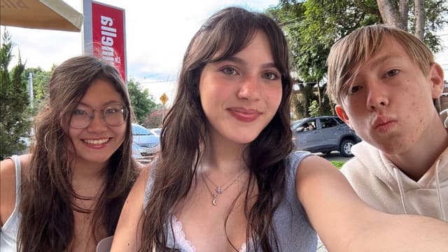 Le trio inséparable : The adventures of Claire, Arthur and Manu in SJC