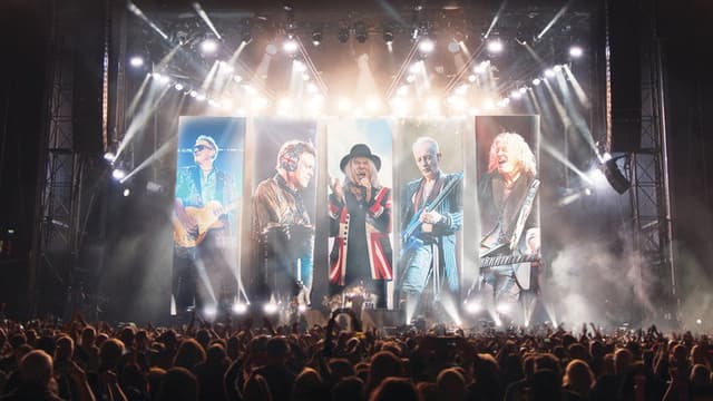 Def Leppard: Diamond Star Heroes – Live From Sheffield
