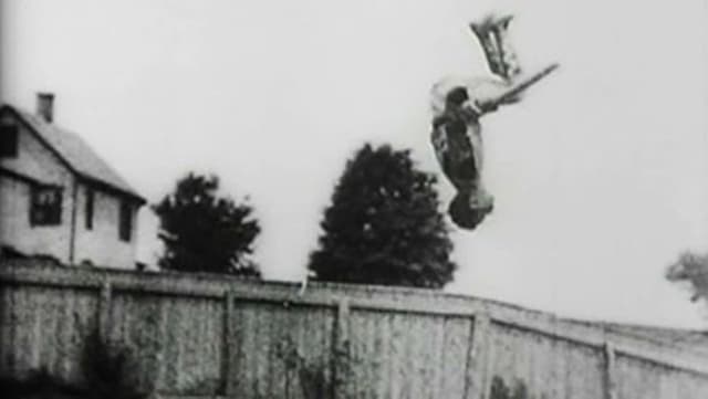 Caicedo (with Pole)