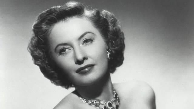 Barbara Stanwyck: Straight Down the Line