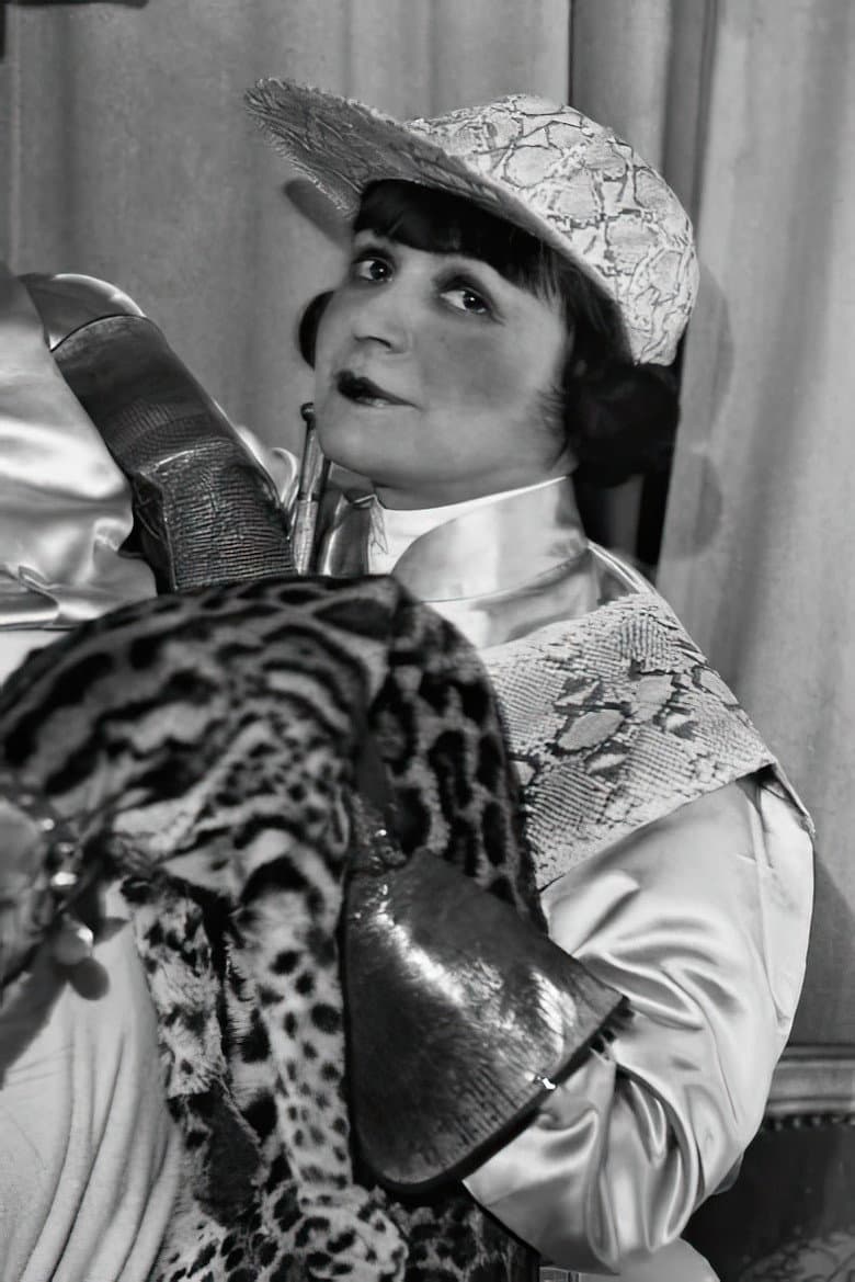 Maud Loty