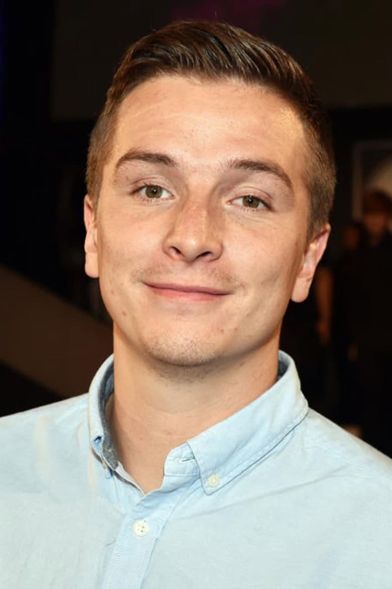 Aaron Troschke