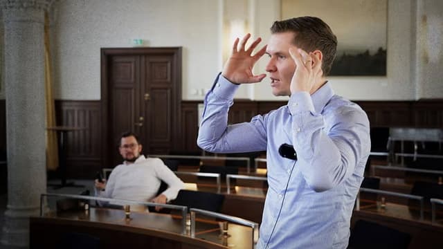Markus Allard siktar mot riksdagen
