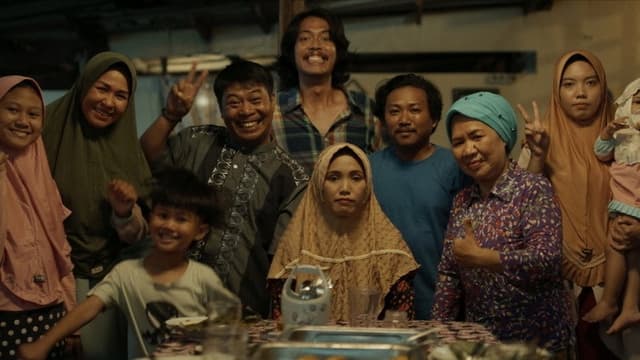 Basri & Salma in a Never-Ending Comedy