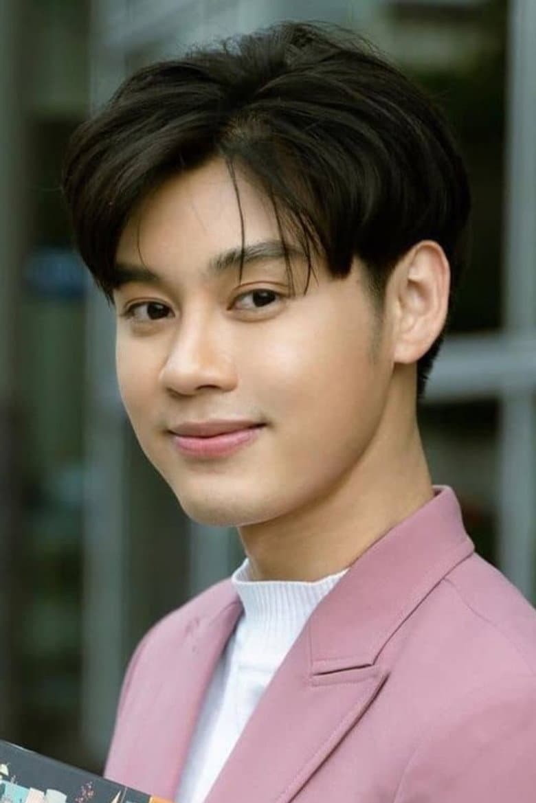 Kanok Kanokpol Moonhong