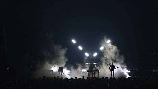 Metric: Dreams So Real  (Live In Concert)