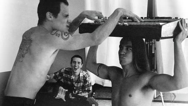 Red Hot Chili Peppers - Funky Monks
