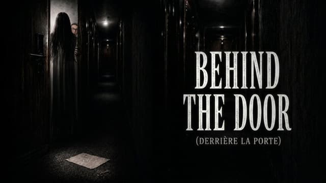 Derrière la porte
