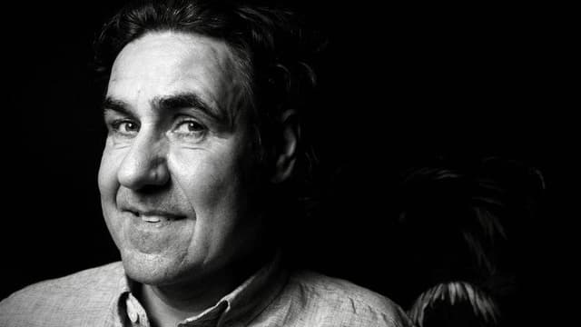 Micky Flanagan: Peeping Behind the Curtain