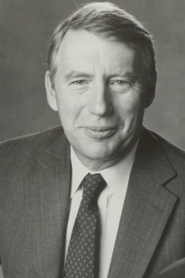 Robert MacNeil