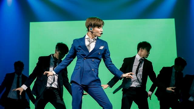TAEMIN 1st SOLO CONCERT “OFF-SICK〈on track〉”