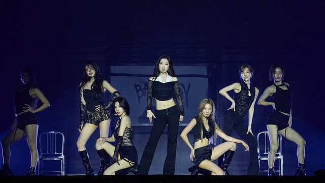 Red Velvet Fan Concert [A Day in Red & Velvet]
