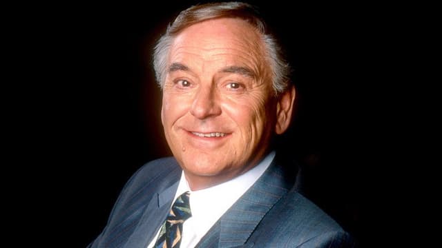 Bob Monkhouse Exposes Himself